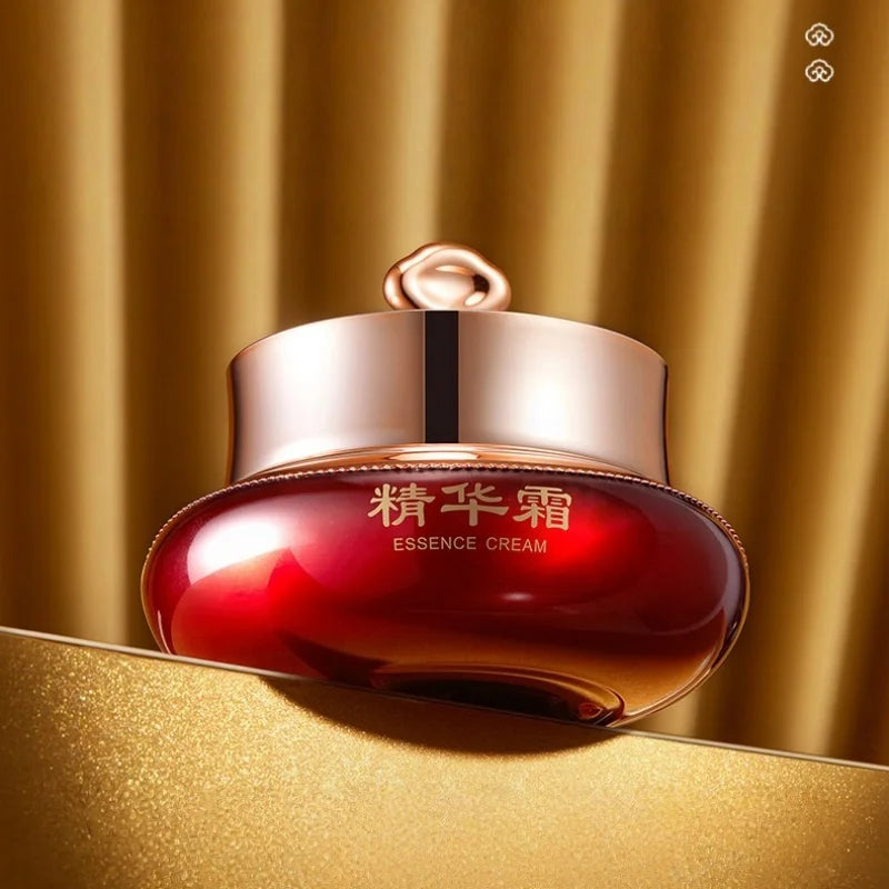 Retinol Placenta Beauty Essence Cream, with a Soft and Smooth Texture, Is Easy to Apply and Spread, and Blends into the Skin with Just a Gentle Touch, Providing Hydration and Nourishment, Leaving Skin Soft, Radiant, and Beaut